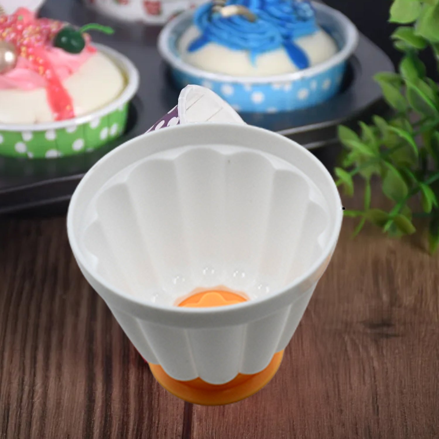 5971 Pudding Molds, Custard Mould, Mould for Jelly Ice creams, Set of 4 Cups with Lid 5971 Pudding Molds, Custard Mould, Mould for Jelly Ice creams, Set of 4 Cups with Lid